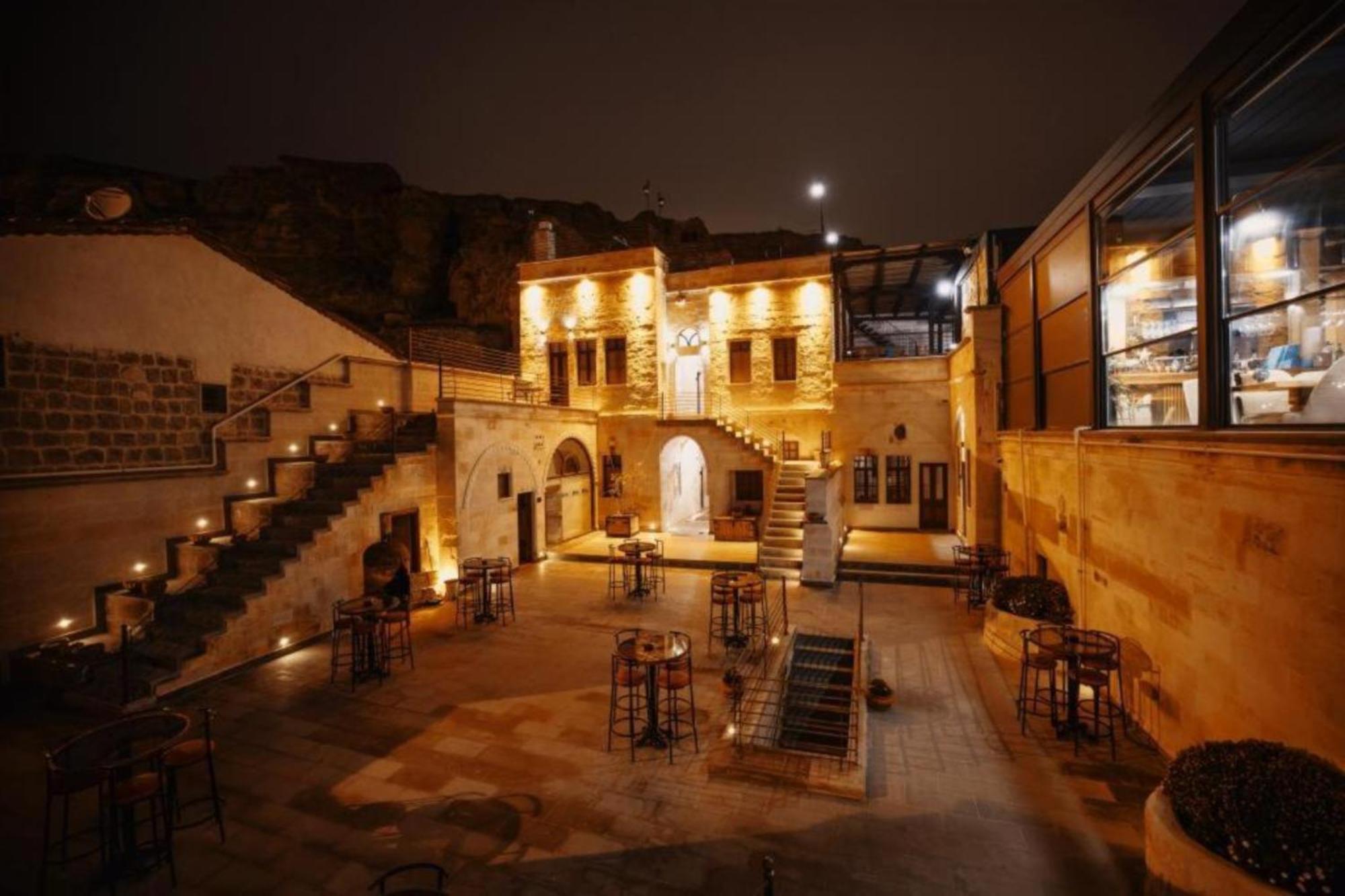 Misty Cave Hotel อูร์กุบ ภายนอก รูปภาพ