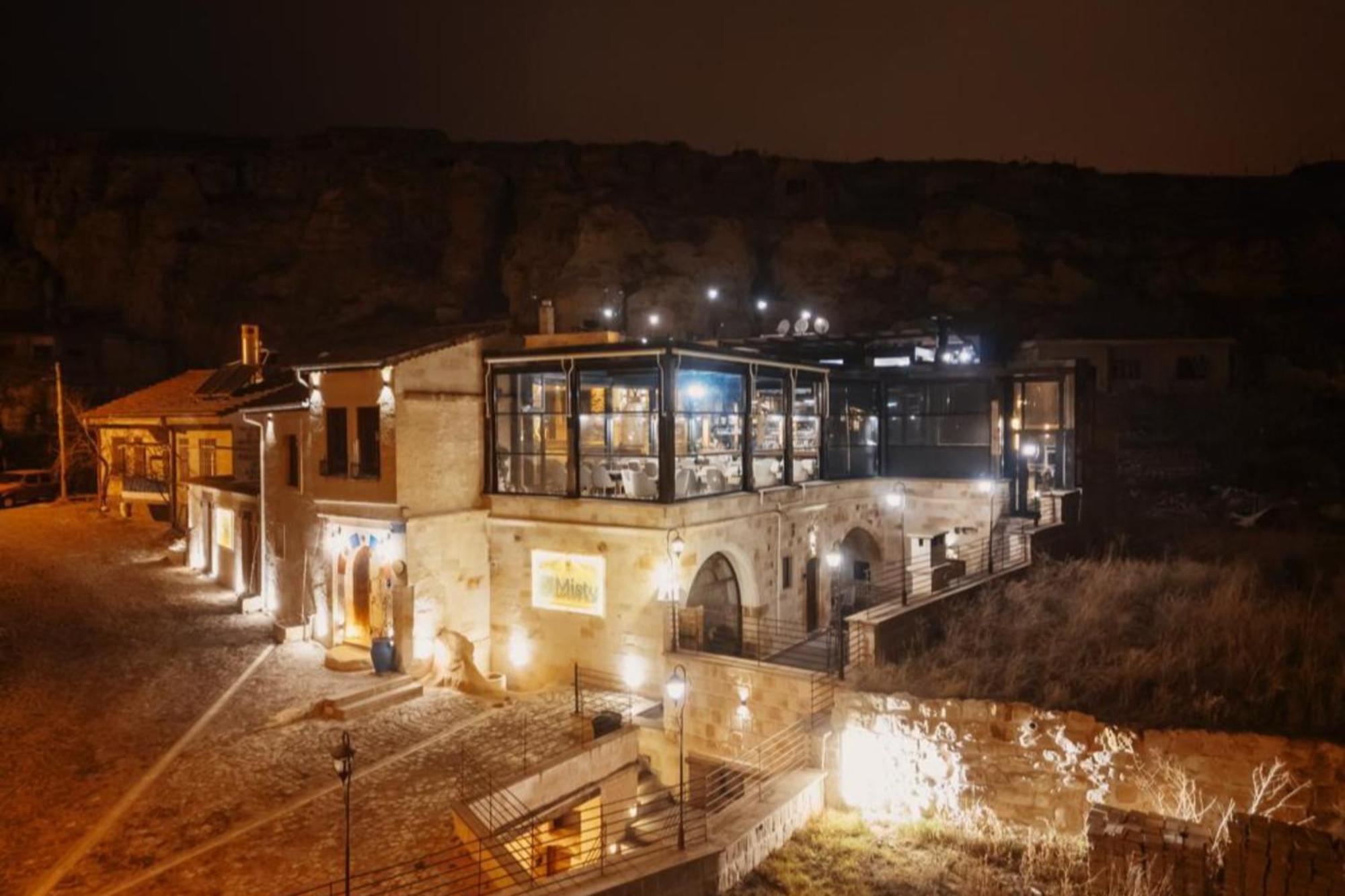 Misty Cave Hotel อูร์กุบ ภายนอก รูปภาพ
