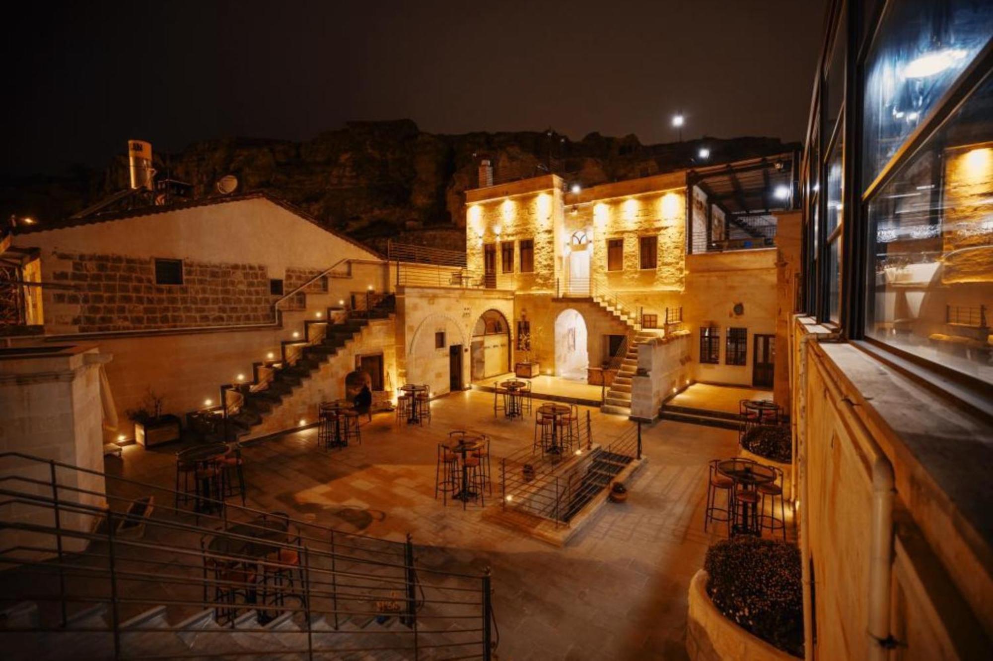 Misty Cave Hotel อูร์กุบ ภายนอก รูปภาพ