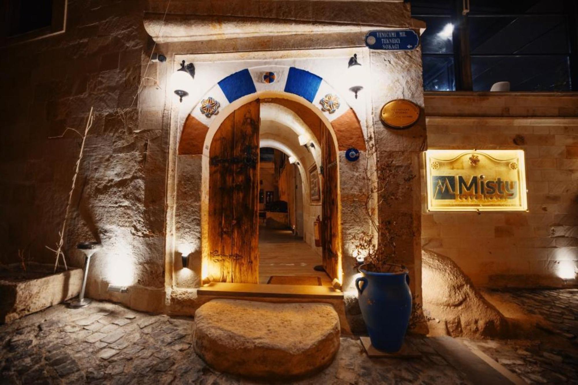 Misty Cave Hotel อูร์กุบ ภายนอก รูปภาพ
